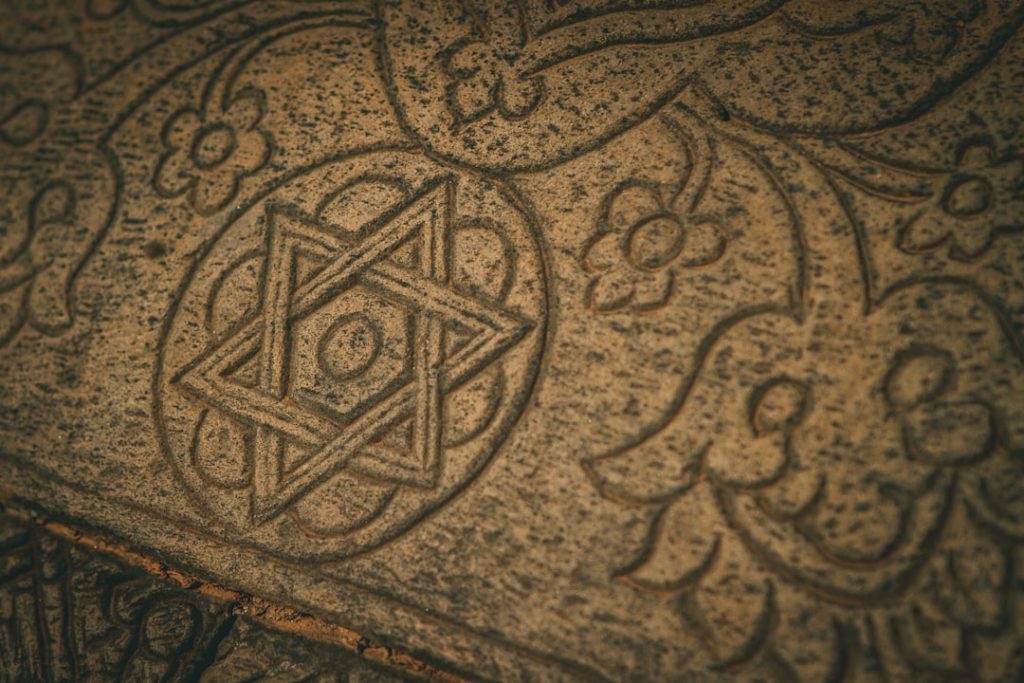 Photo Floating mystical symbols