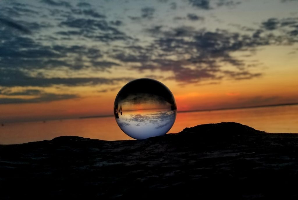 Photo Mirror dreams meaning