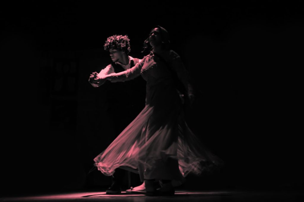 Photo Dancing dreams meaning